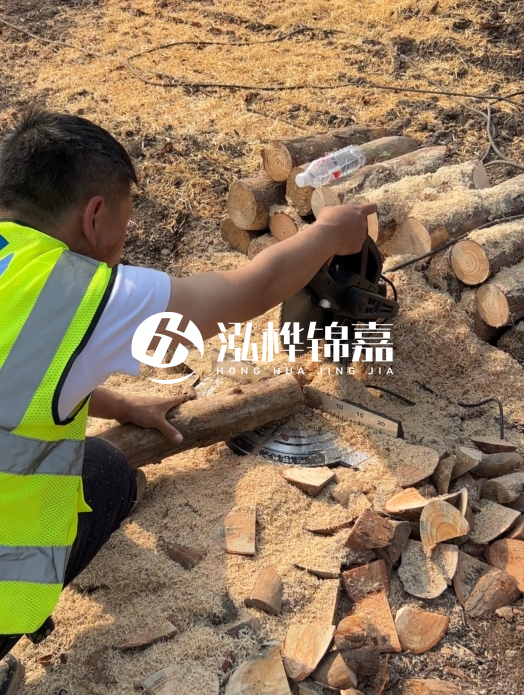 松木樁尾徑測量從哪個位置開始算？尾徑粗細(xì)不勻影響打樁質(zhì)量嗎？